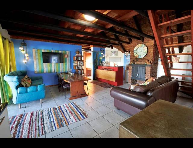 5 BEDROOM HOUSE FOR SALE IN STILBAAI-WES